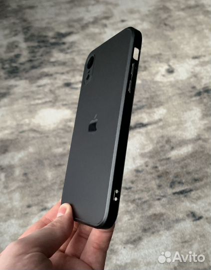 Чехлы iPhone XR