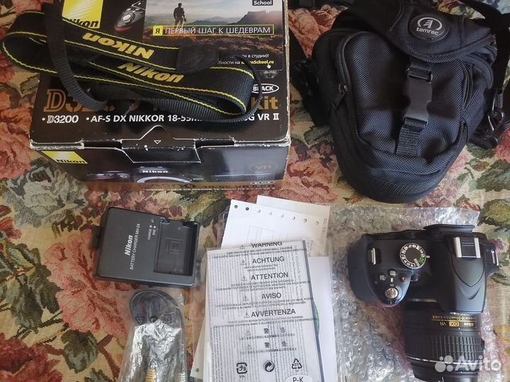 В идеальном состоянии Nikon d3200+Kit 18-55mm vr 2