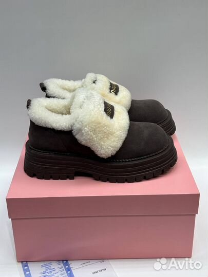 Ботинки Miu Miu на липучках