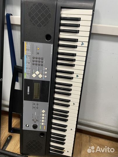 Синтезатор yamaha psr-E233