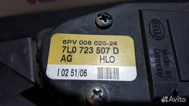 Педаль газа Audi Q7 4L 4.2 BAR 06