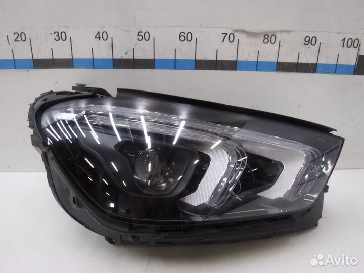 Фара правая Mercedes-Benz GLE