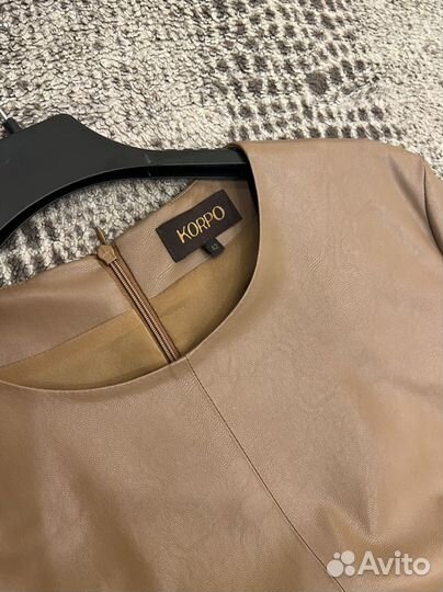 Платье женское экокожа 42 размер