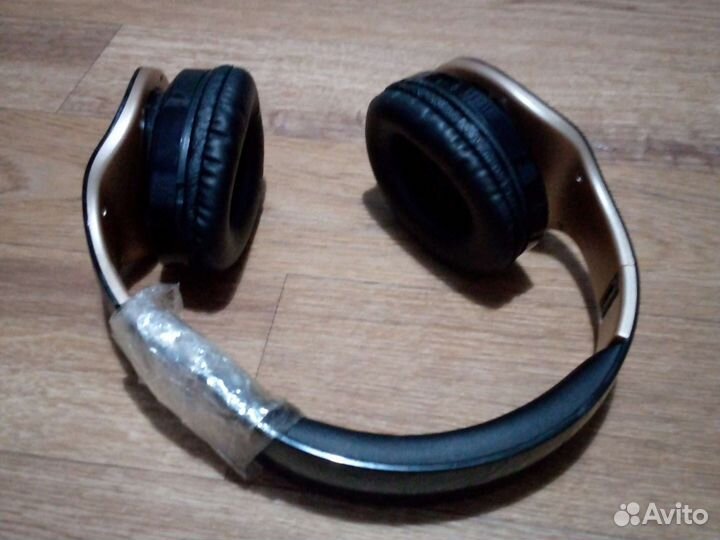 Беспроводные наушники