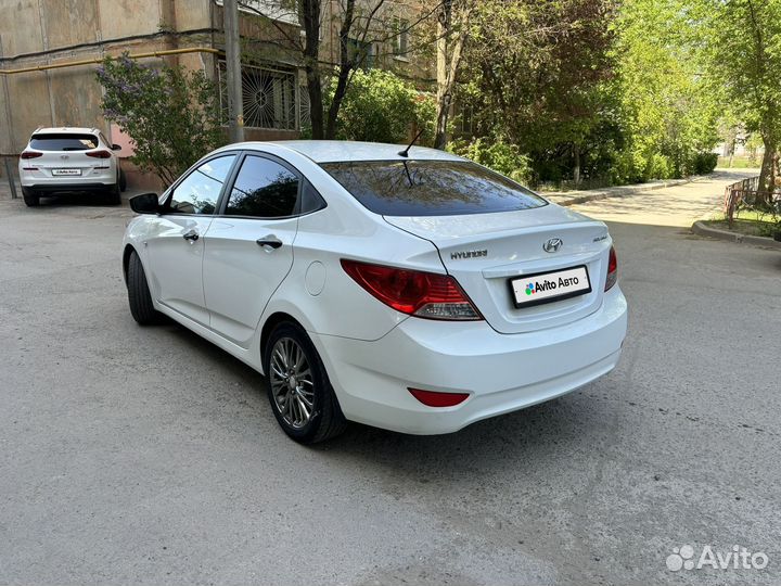 Hyundai Solaris 1.6 МТ, 2014, 200 000 км