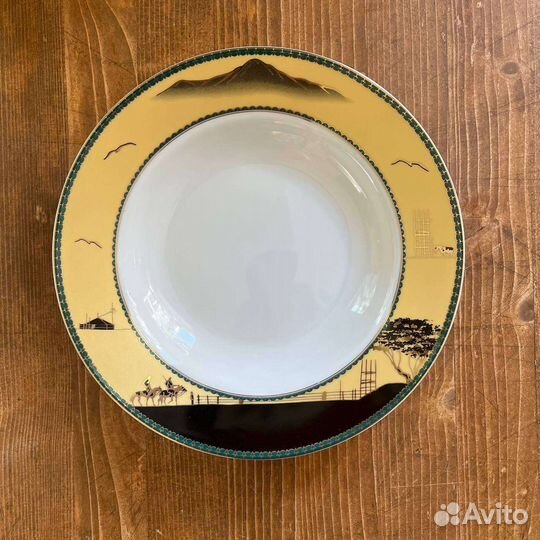 Тарелки и блюда Yoko Hissan Japan