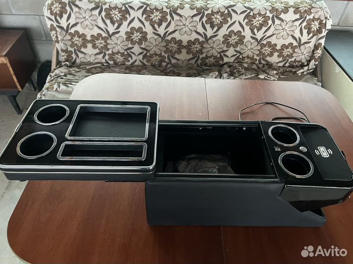 Подлокотник универсальный/ бар / подскатанник