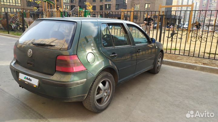 Volkswagen Golf 1.6 МТ, 1998, 269 448 км