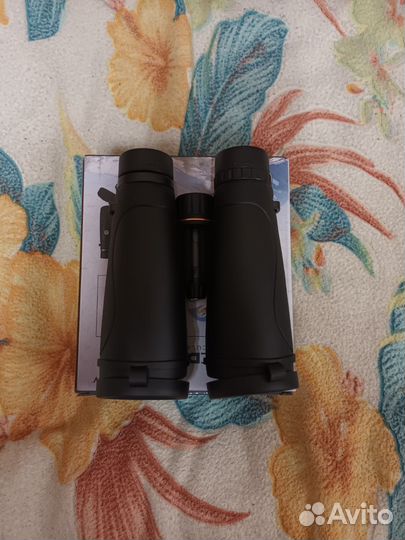 Бинокль Celestron Nature DX ED 10х50 Premium