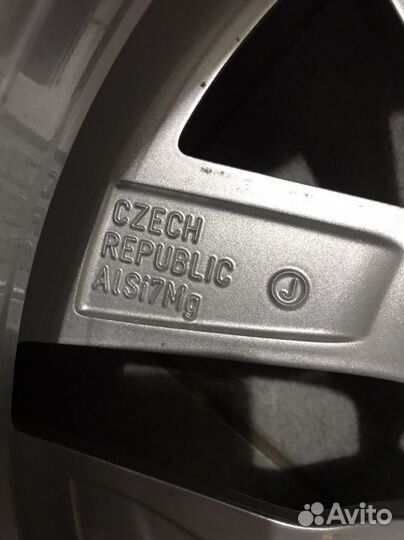 R17 Pirelli Cinturato P7 (P7C2) 205/55, PCD 5x112 DIA 57.1