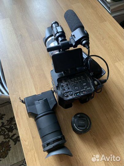 Видеокамера Sony nex fs 100