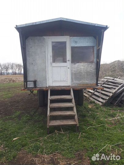 Пчело павильон