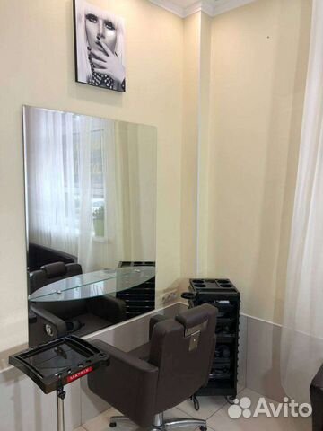 Сдается парикмахерское кресло