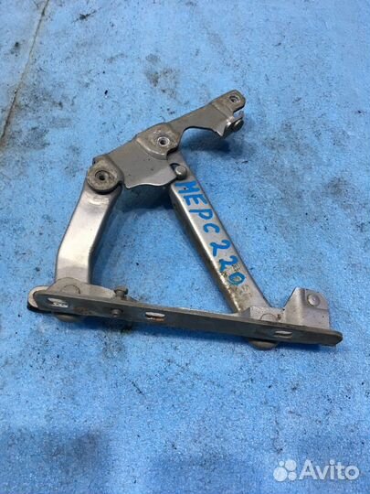 Петля капота Mercedes w220 A2208800128 A2208800228