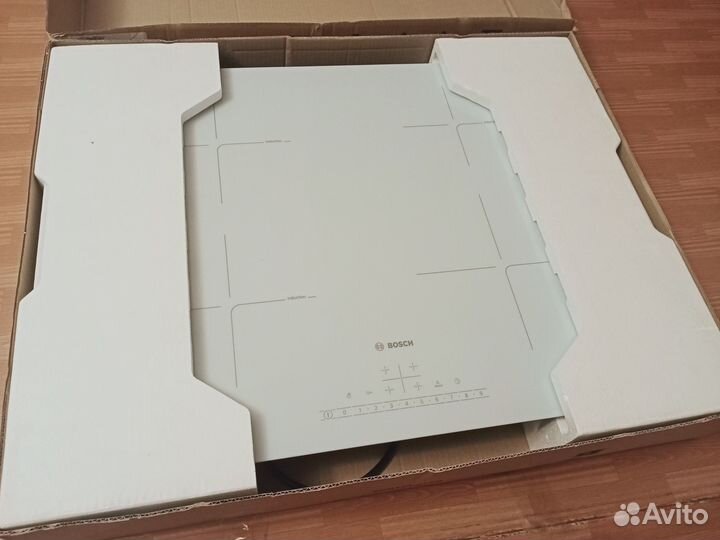 Индукционная варочная панель Bosch PUE612FF1J