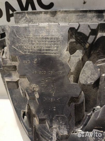 Эмблема Peugeot 308 EP6 2008