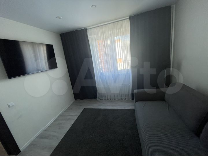 2-к. квартира, 40 м², 10/17 эт.