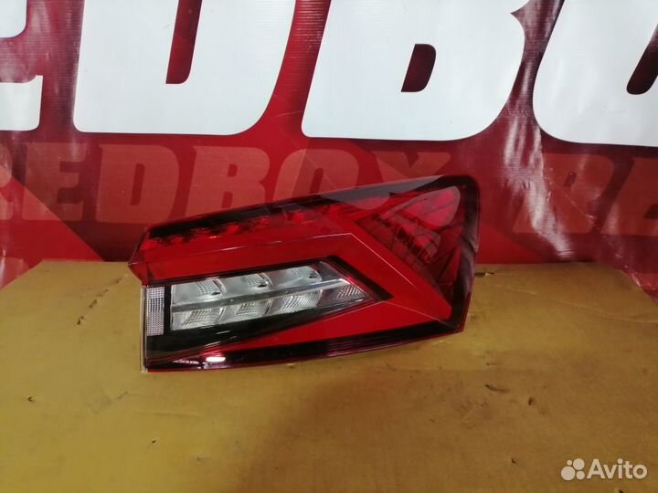 Фонарь правый внешний Skoda Kodiaq (2016-нв)