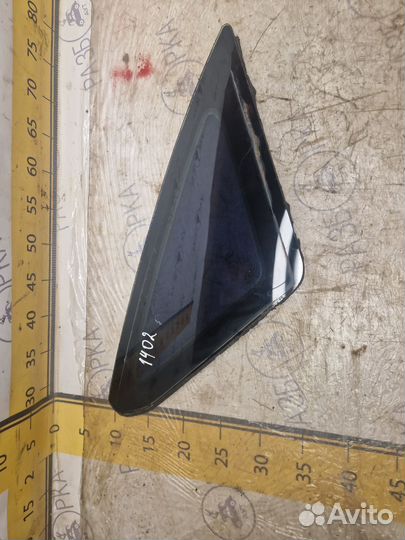 Форточка задняя правая Ford Focus 3 Седан