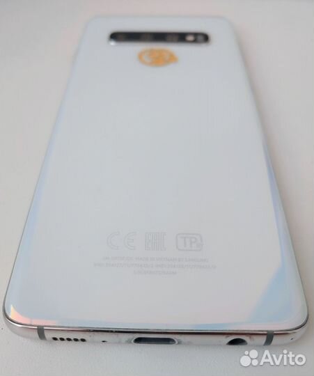 Samsung Galaxy S10, 8/128 ГБ