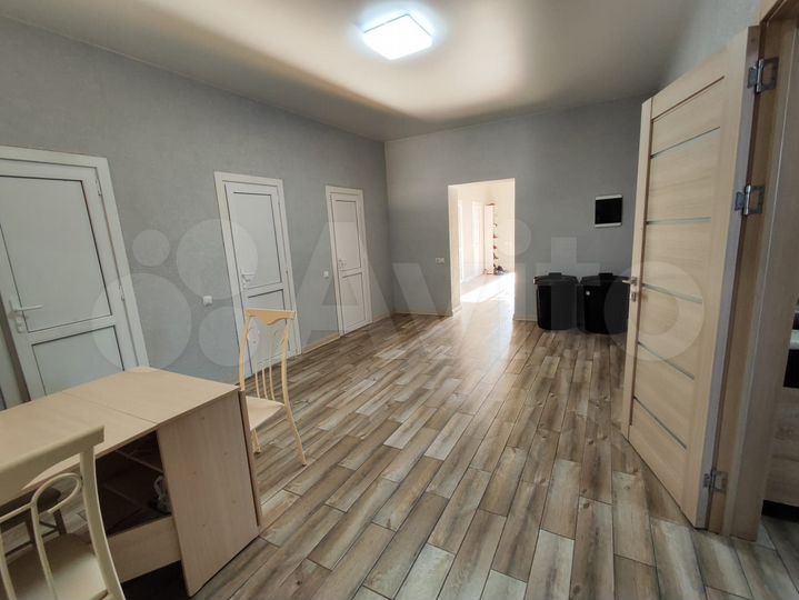 Гостиница, 554.2 м²