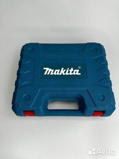 Шуруповерт makita