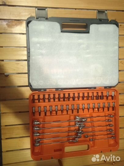 Набор инструментов для авто