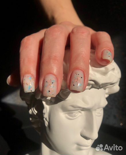 Маникюр на дому