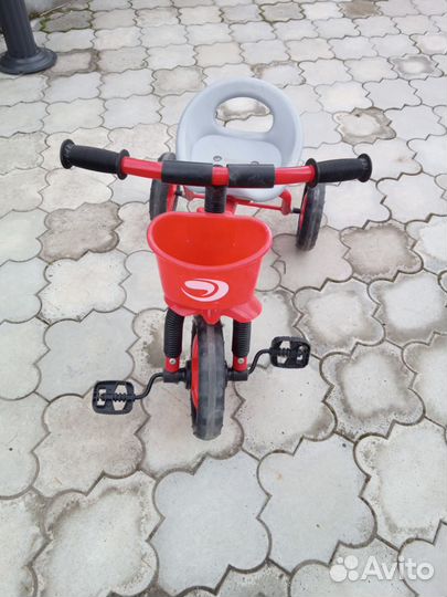 Трех колесный детский велосипед