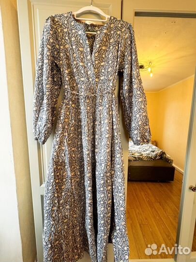 Платье женское