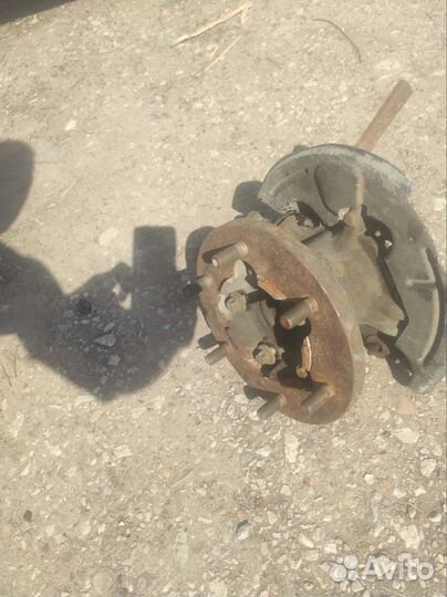 Кулак поворотный левый правый на renault master 3