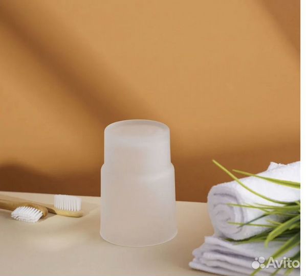 Стакан для ванной комнаты для щеток и зубной пасты