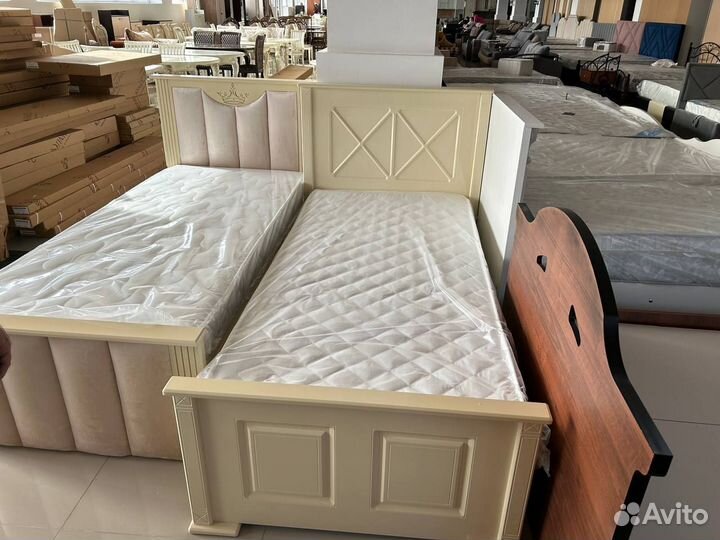 Кровать односпальная 