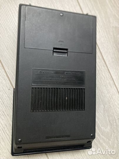 Кассетный магнитофон sanyo переносной 80-90 гг