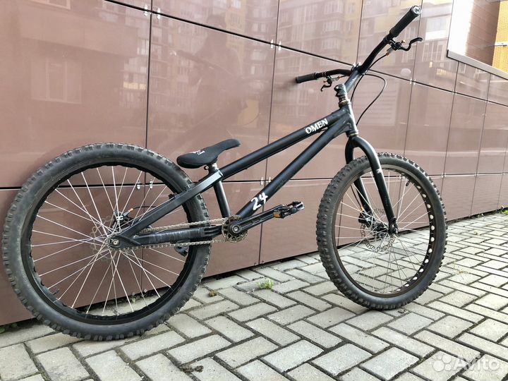 Стрит-триал Omen 24