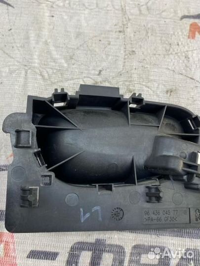 Ручка двери внутренняя передняя левая Peugeot 307