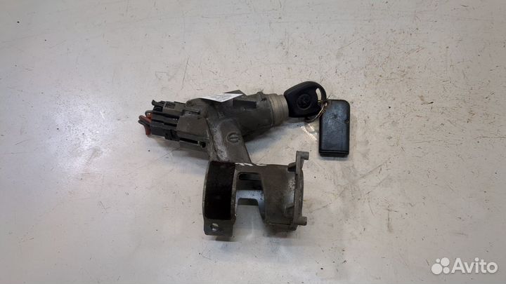 Замок зажигания Volkswagen Transporter 4, 2002