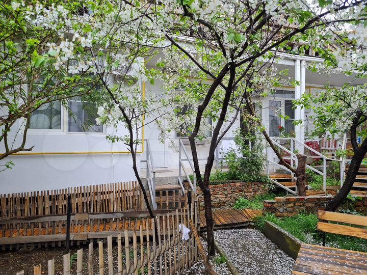 Квартира-студия, 25 м², 1/3 эт.