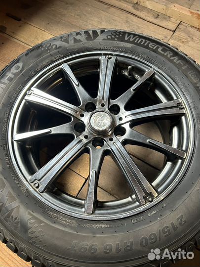 Kumho WinterCraft Ice Wi32 215/60 R16 99