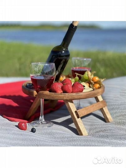 Винный столик