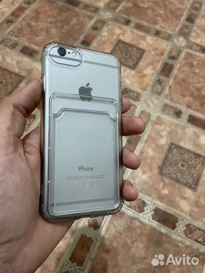 Телефон iPhone 6