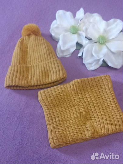 Комплект шапка и снуд