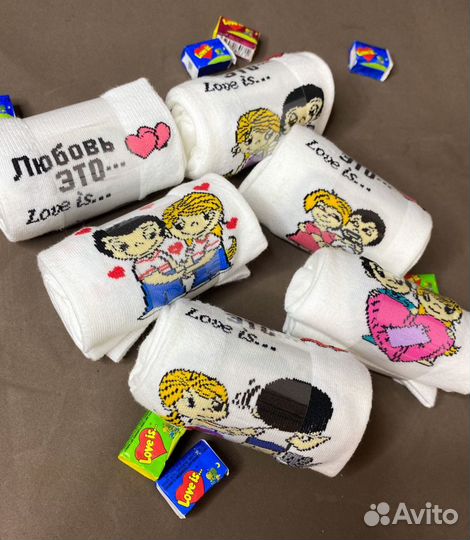 Носки love is в подарочной упаковке