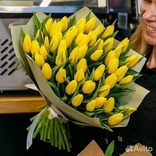 Тюльпаны желтые букет 25 штук к 8 марта в Москве