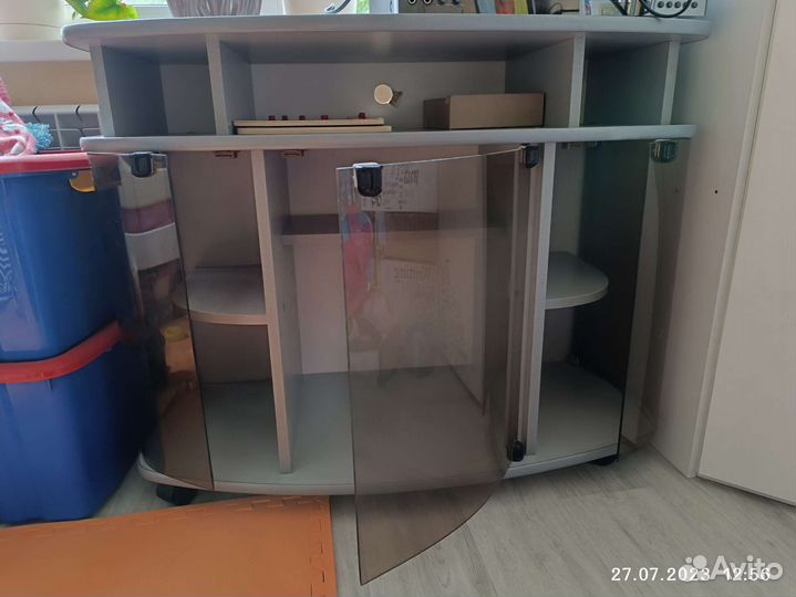 Тумба под телевизор бу