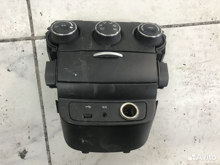 Блок управления климат контролем SsangYong Actyon