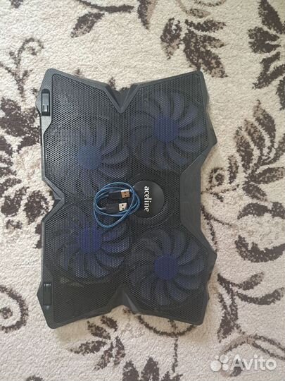 Подставка для охлаждения ноутбука