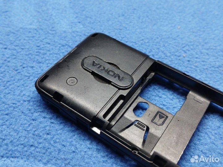 Nokia 105 2013. Средняя часть корпуса. Оригинал