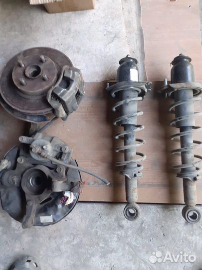 Стойки toyota corolla