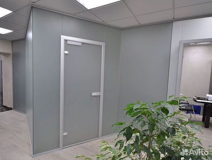 Двери для офисных помещений